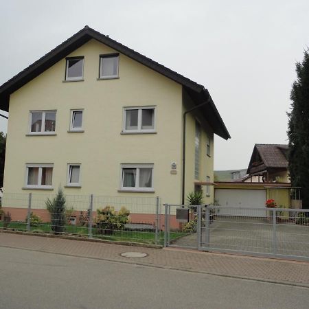 Ferienwohnung Toska プファッフェンヴァイラー エクステリア 写真